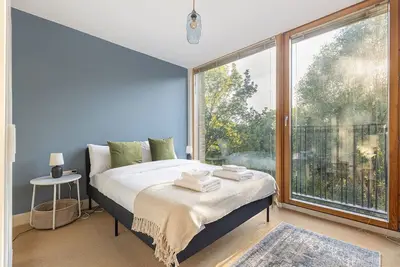 Image de GuestReady – Peaceful stay with scenic green views