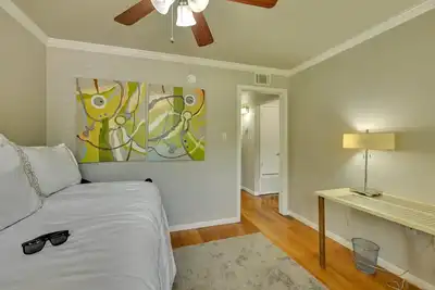Image de Delightful 2br Retreat, Walk to Sfa, Children & Pet-Friendly + Superhost Clean