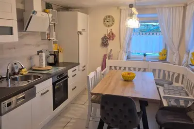 Image de Mel's house.