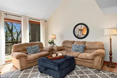 Three Ridges 27 With Wintergreen Advantage