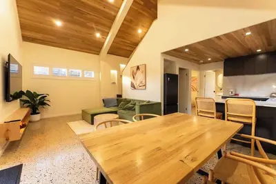 Image de The Salted Shed - 650m to beach