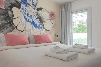 Image de Fliphaus + Pza Serrano - Pool, Terrace & Bbq 8 pax