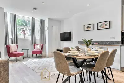 Image de Beachside Comfort | Beach & Castle | Free Parking