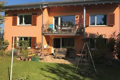 Image de Cozy romantic lake view apartment on the top floor