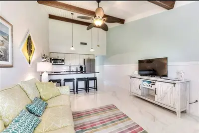 Image de Charming 1-bedroom condo in peaceful Sanibel walking distant to coast