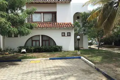 Image de Refugio de playa con acceso privado en Santa Marta. Sector Pozos Colorados 3 hab