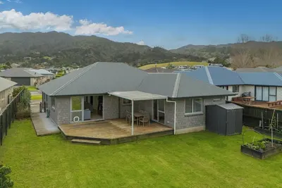Image de Golden Vista - Coromandel Holiday Home