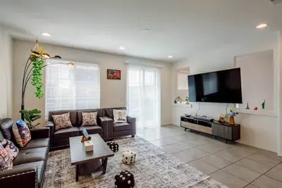 Image de Vegas Retreat Modern Comfy Home