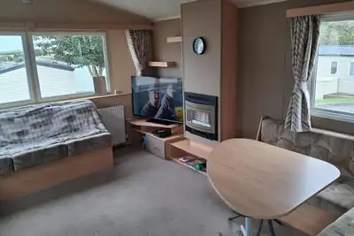 Image de Homely, dog friendly caravan at Sand Le Mere in Yorkshire ref 71005o
