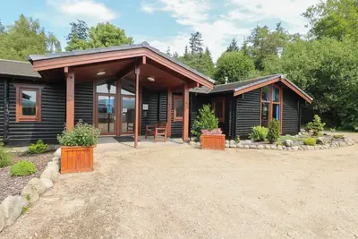 Image de Shore Lodge Brodick Castle, pet friendly, with open fire in Brodick