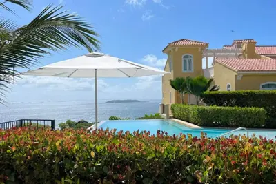 Image de 1 Bedroom, Sofa Bed & Full Kitchen @ Las Casitas