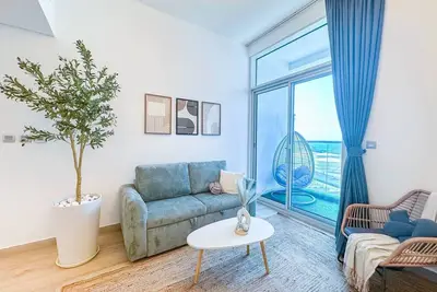 Image de Super Luxury Flat Desing w/ Sea Marina & Pool View