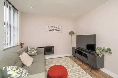 Image de Birmingham Bliss: Modern 2-bedroom City Escape