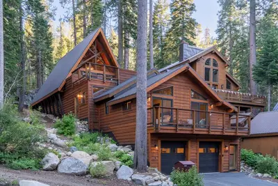 Image de A-Frame Retreat near Donner Lake