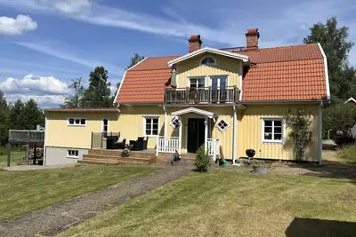 Image de Spacious apartment with lake view only 15 minutes from Vimmerby | Se05089