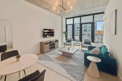 Image de Inviting NoLibs 1br Walk to 2nd St | Sleeps 4