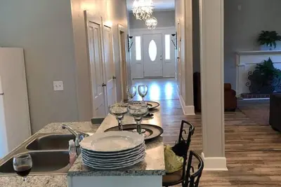 Image de Gorgeous Entire Ivy House