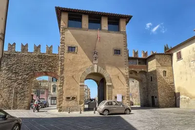 Image de Tuscany Old Town - Deux Chambres Appartement, Couchages 5
