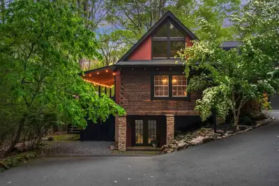 Image de Woodland Wish • Hot Tub•Sauna•Pickleball•Game Room