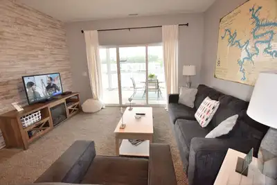 Image de In the Middle of it All -2 Pools, Grill, Fishing, Boat Launch, Boat rental next door