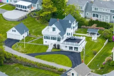 Image de Spacious 7 Br ocean view retreat - stunning views!