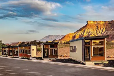 Image de Zion Retreat: Brand New Tiny Home w/ King Bed, Full Kitchen & Kids Loft #16