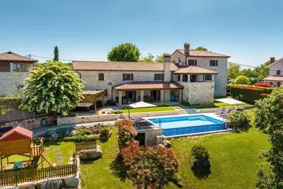 Image de Casa Serena – Your Istrian Paradise with Pool, Jacuzzi & Playground