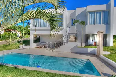 Image de 3 Br luxury Villa with Pool close to Cabarete