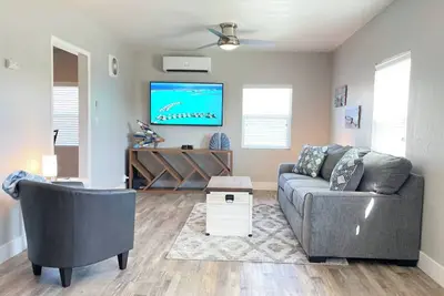 Image de Ocean Breeze Harrison Ranch 2 on Visalia Main Street