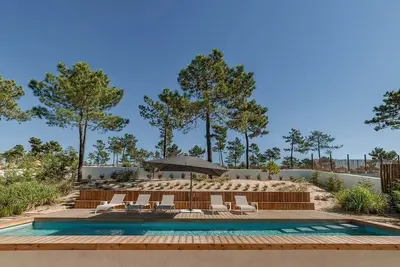 Image de Spacious Comporta Villa with Minimalist Elegance