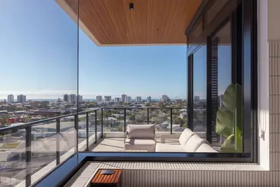 Image de Penthouse in Central Maroochydore with Stunning Ocean Views