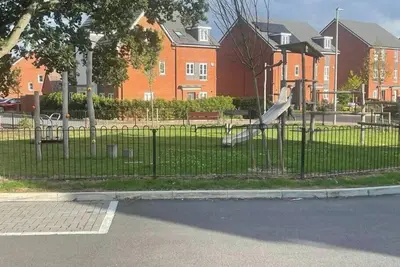 Image de Bristol Unique Townhouse -  4 Bedroom House