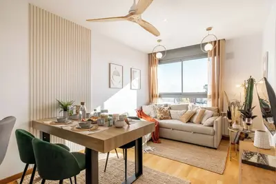 Image de Penthouse with Private Terrace & Pool Access