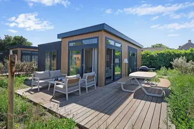 Image de Ground-floor new-build holiday home in Duynhof park with luxury kitchen, air conditioning and sunny terrace with electric Bbq.