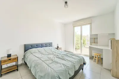 Image de Lovely 1br with garden, private parking & Sea View