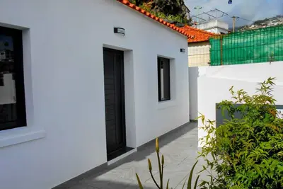 Image de Casa Bamboo central Funchal house with parking