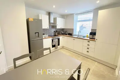 Image de Crews Cabin Summary: