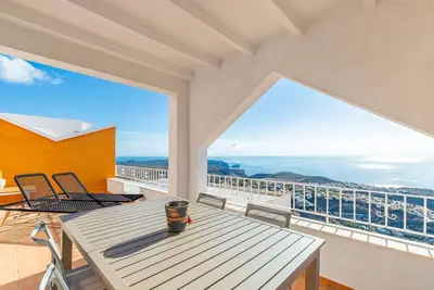 Image de Appartement 'Vistamar 96' avec vue sur la mer, Wi-Fi et climatisation