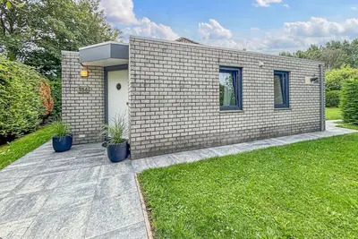 Image de Belle maison à Dirkshorn avec WiFi