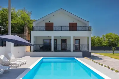 Image de Superbe maison à Smokovic