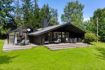 Image de Belle maison Ă BlĂĄvand avec WiFi