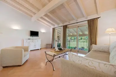 Image de Appartement 'Bilocale Turchese' avec piscine partagée, Wi-Fi et climatisation