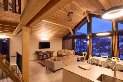 Image de Chalet spacieux 11 pers, 4 pièces, parking, terrasse au soleil