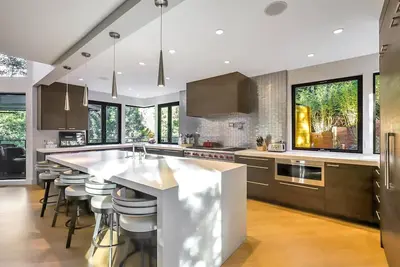 Image de Kbm Resorts | Long Term Lease | 4 Bed/3 Bath Luxury Home | Pool, Bbq, Fitness Center | Orinda Retreat | Ldd-32