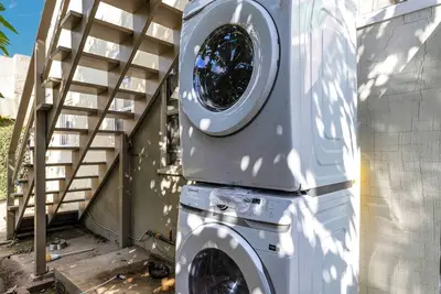 Image de Cozy 2b1b Downtown retreat with free parking B