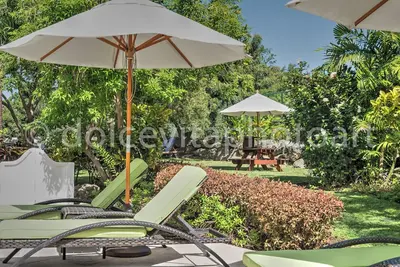 Image de Villa Azure is in a prime location on the dazzling West Coast of Barbados.