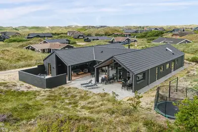 Image de Maison confortable à Ringkøbing avec sauna