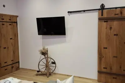 Image de Chalet with sauna and whirlpool