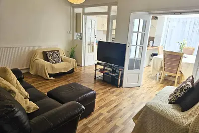 Image de Spacious 5-Bed Home in Vibrant Easton - Sleeps 11