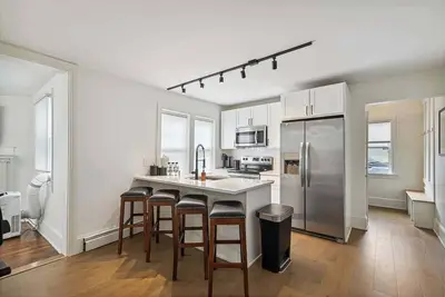 Image de Federal Hill Pride 1 - Ground-Floor Flat